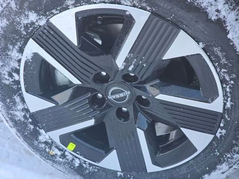 New 2026 Nissan Kicks SV w/ SV Premium Package image 21