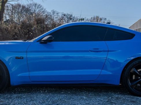 Used 2022 Ford Mustang GT Premium w/ Black Accent Package image 2