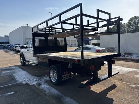 Used 2022 RAM 5500 Tradesman w/ Chrome Appearance Group image 11