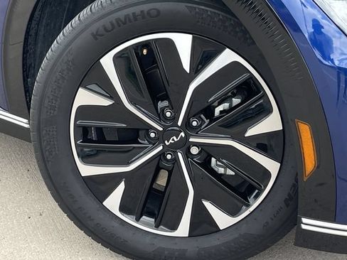 Used 2024 Kia EV6 Wind AWD/4WD image 9