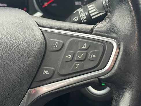 Used 2019 Chevrolet Equinox LT AWD/4WD image 15