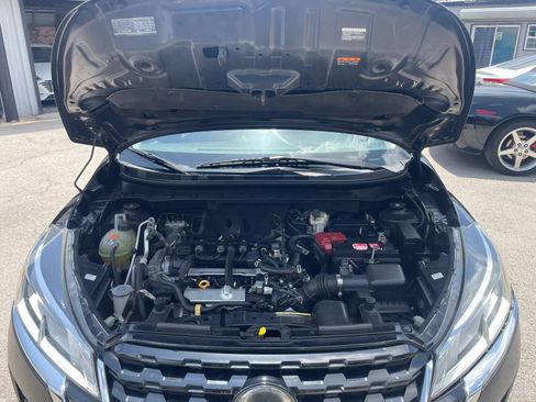 Used 2021 Nissan Kicks SV FWD image 25