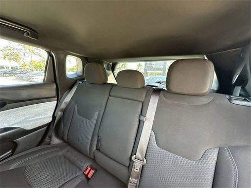 Used 2024 Jeep Compass Sport image 27