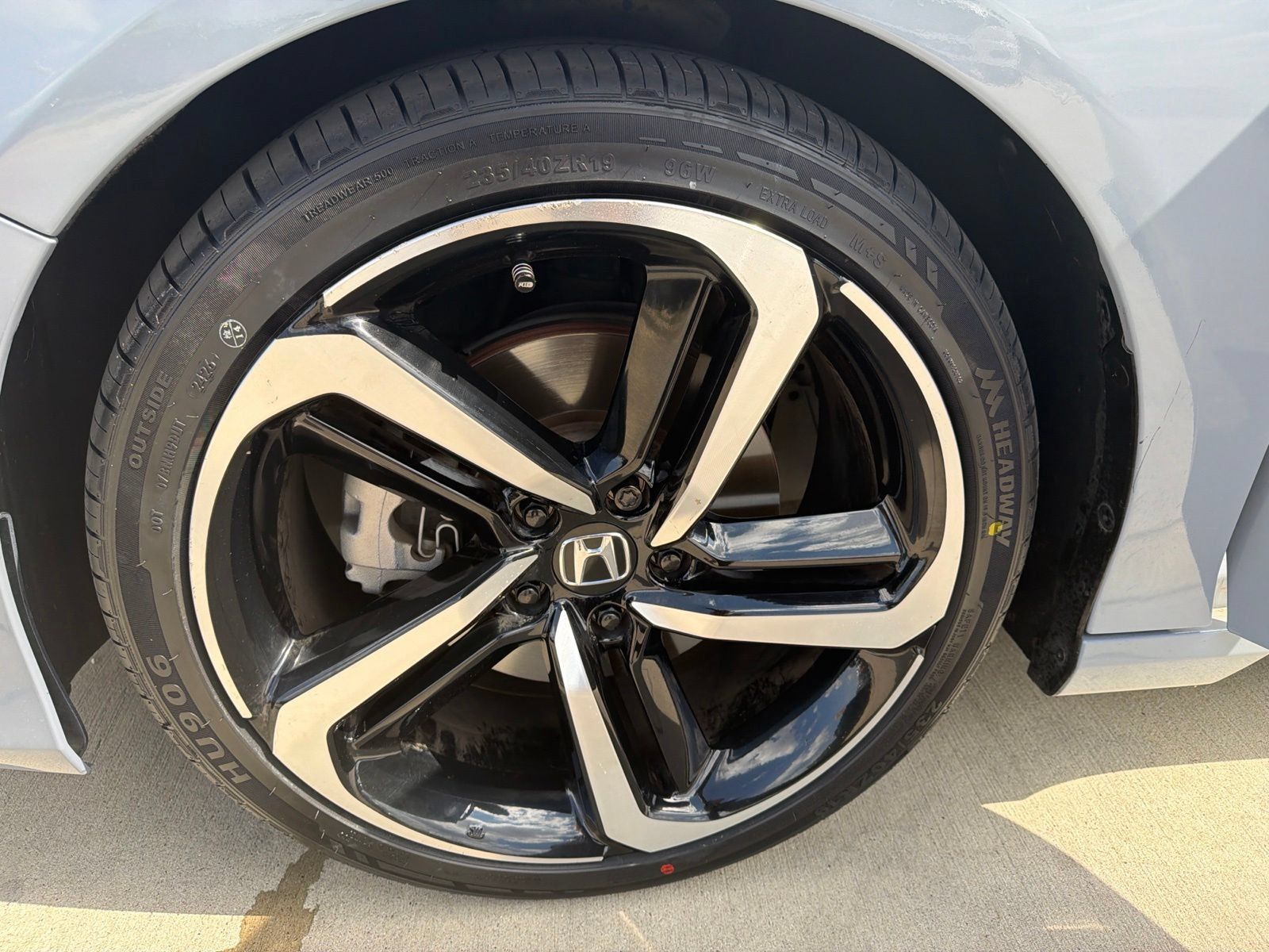 Used 2021 Honda Accord Sport image 12