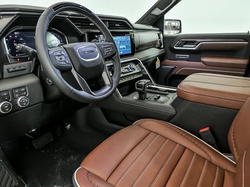 New 2026 GMC Sierra 1500 Denali Ultimate AWD/4WD image 8