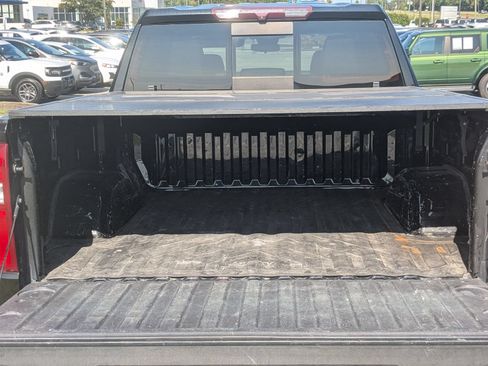 Used 2022 Chevrolet Silverado 1500 LT Trail Boss w/ Convenience Package II AWD/4WD image 34