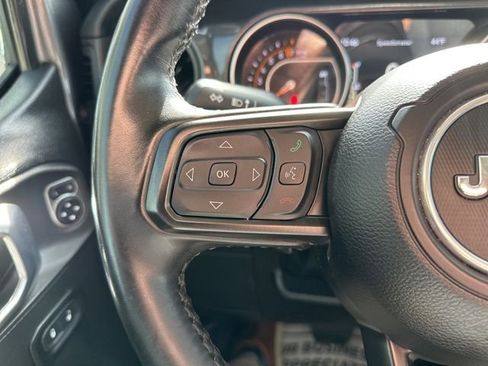 Certified 2022 Jeep Gladiator Sport AWD/4WD image 22