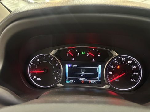 Used 2019 GMC Acadia SLT image 17