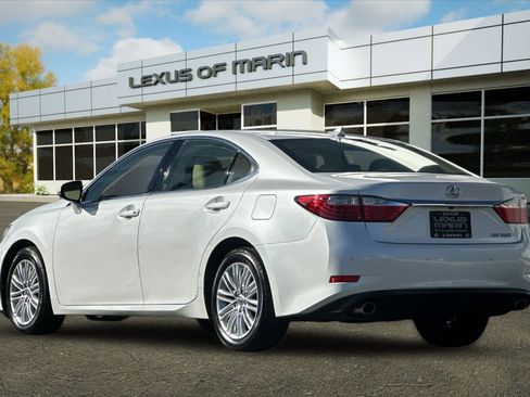 Used 2014 Lexus ES 350 w/ Premium Package image 3