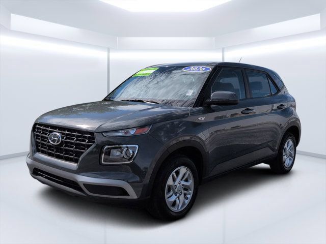 Used 2026 Hyundai Venue SE FWD image 7