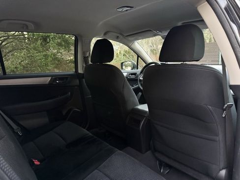 Used 2016 Subaru Outback 2.5i Premium image 25