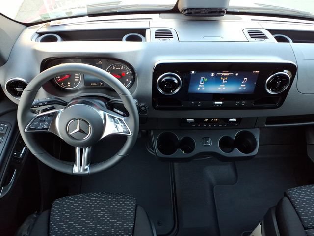 New 2026 Mercedes-Benz Sprinter 2500 image 4
