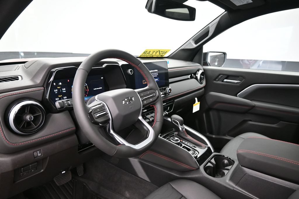 New 2026 Chevrolet Colorado Z71 w/ Midnight Edition AWD/4WD image 17