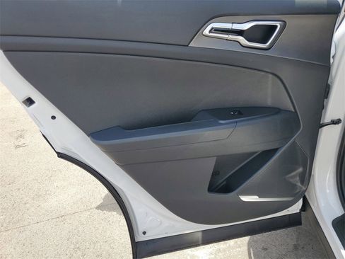 New 2026 Kia Sportage LX w/ LX Convenience Package image 22