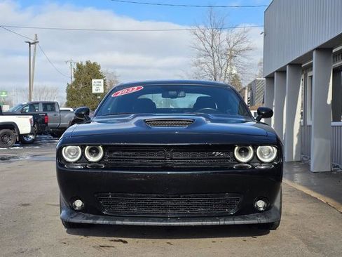 Used 2022 Dodge Challenger R/T w/ Blacktop Package image 3