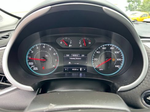 Used 2023 Chevrolet Malibu LT FWD image 25