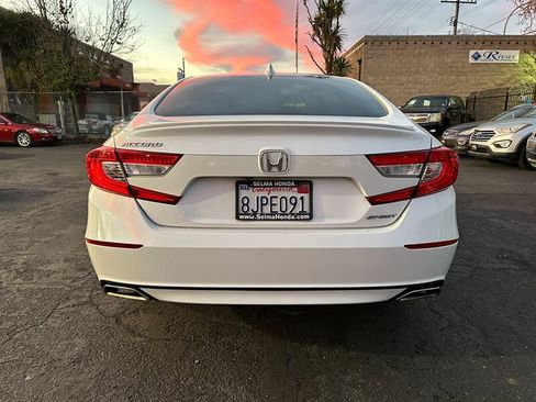Used 2019 Honda Accord Sport image 6