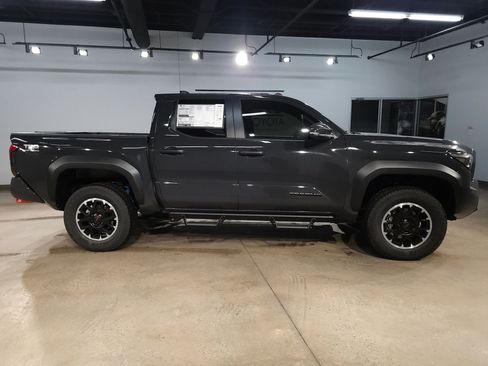 New 2026 Toyota Tacoma TRD Off-Road image 8