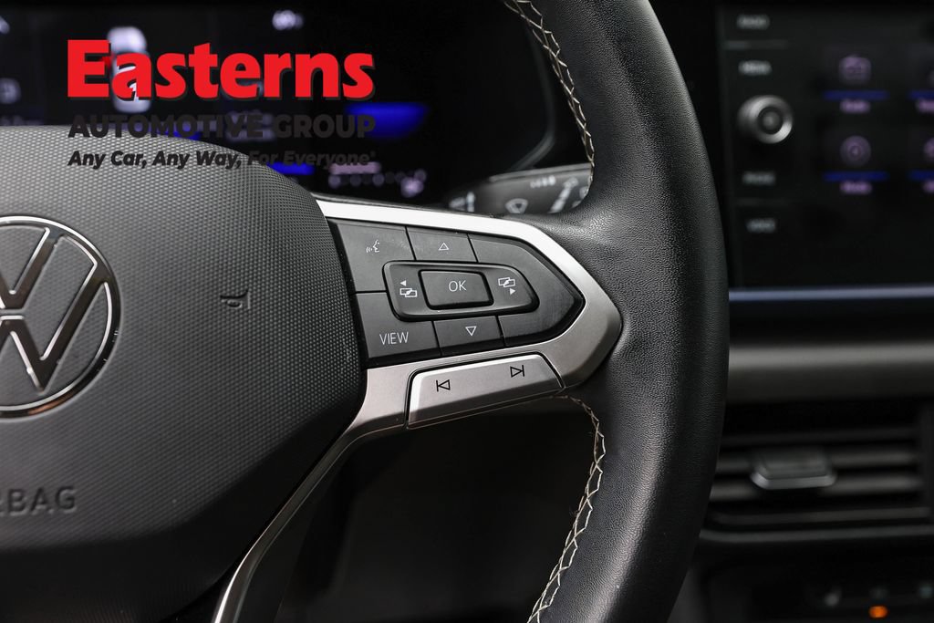 Used 2022 Volkswagen Taos SE AWD/4WD image 15