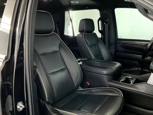 Used 2021 GMC Yukon SLT image 7