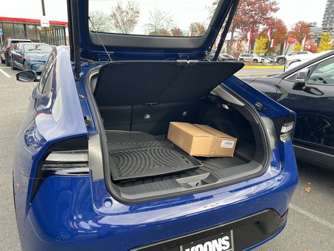 New 2026 Toyota Prius Plug-In Hybrid image 20