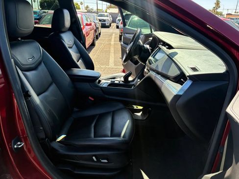 Used 2020 Cadillac XT5 Luxury FWD image 24