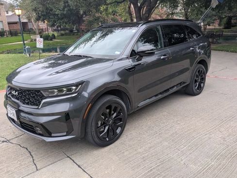 Certified 2023 Kia Sorento SX AWD/4WD image 7