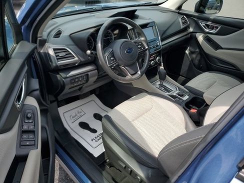Used 2021 Subaru Forester Premium AWD/4WD image 12