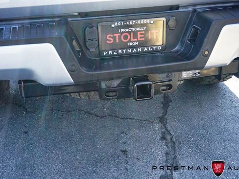 Used 2022 Ford F350 Lariat w/ Tremor Off-Road Package image 19