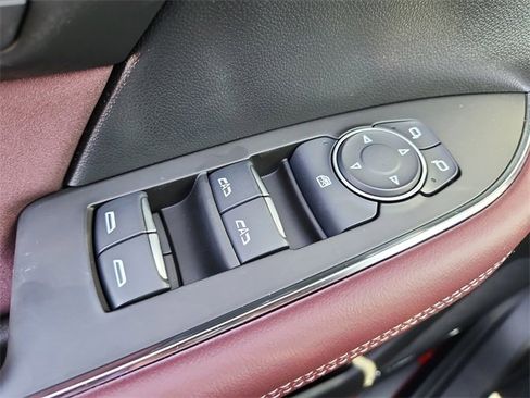 New 2025 Buick Envision Sport Touring image 21