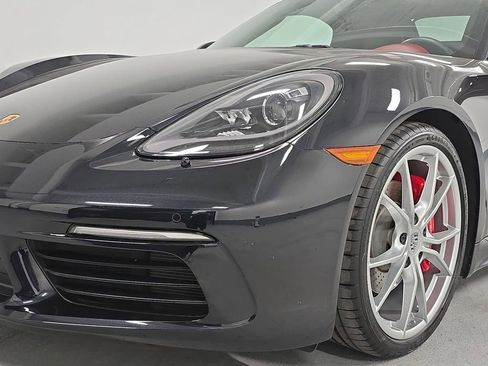 Used 2017 Porsche 718 Boxster S RWD image 11