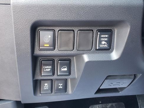 Certified 2025 Nissan Frontier PRO-4X w/ Pro Convenience Package image 30