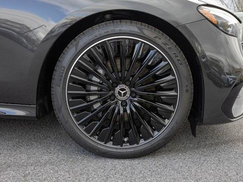 New 2026 Mercedes-Benz E 350 4MATIC Sedan image 11