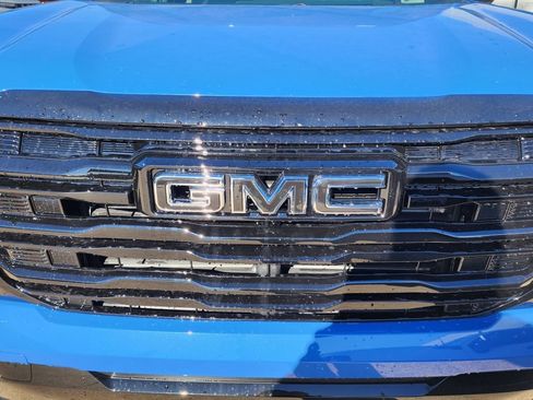 New 2026 GMC Terrain Elevation w/ Elevation Premium Package image 10