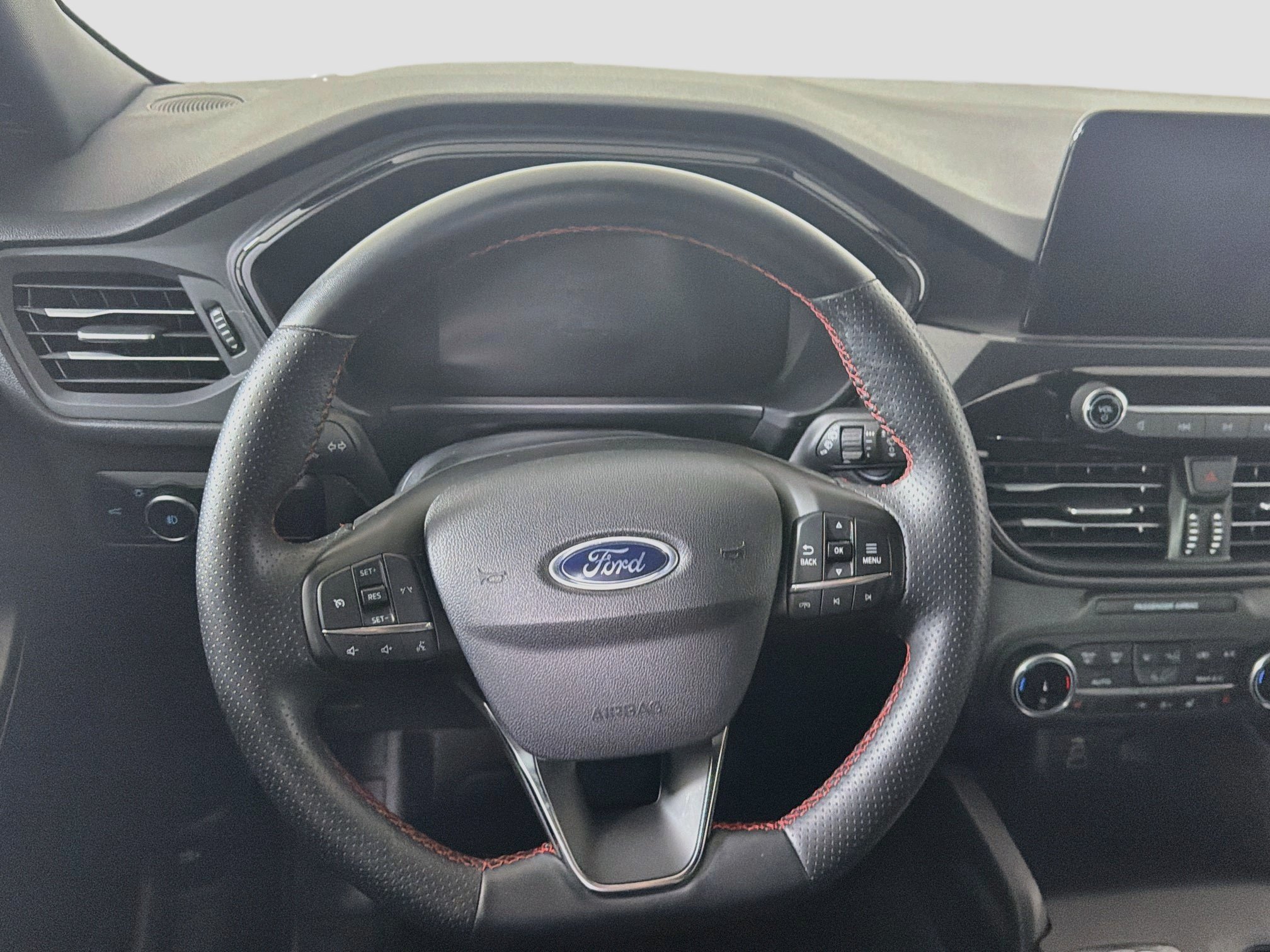 Used 2025 Ford Escape ST-Line Select AWD/4WD image 17