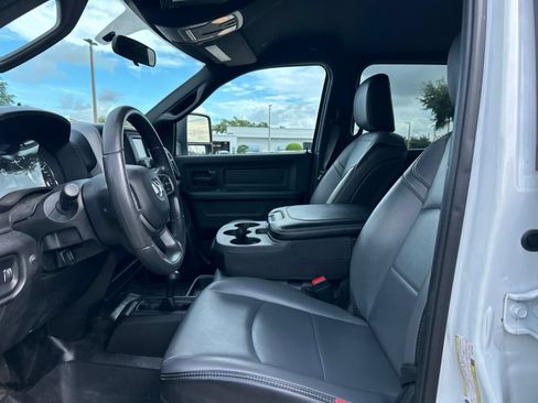 Used 2024 RAM 3500 Tradesman AWD/4WD image 9