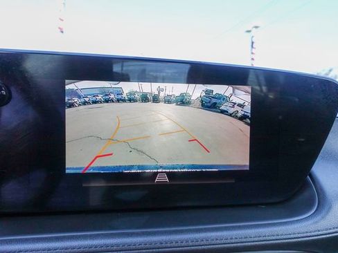 Used 2024 Buick Encore GX Sport Touring image 17