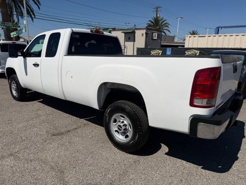 Used 2008 GMC Sierra 2500 W/T RWD image 9