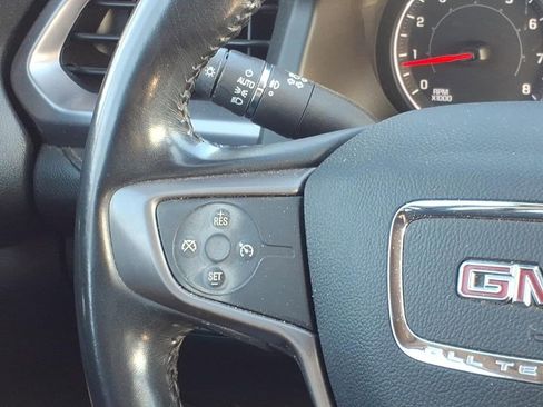 Used 2018 GMC Acadia SLE w/ Driver Alert Package I image 13