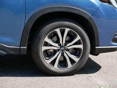 Used 2023 Subaru Forester Limited AWD/4WD image 7