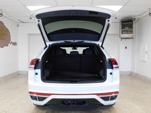 Used 2023 Volkswagen Atlas Cross Sport SEL Premium R-Line image 87