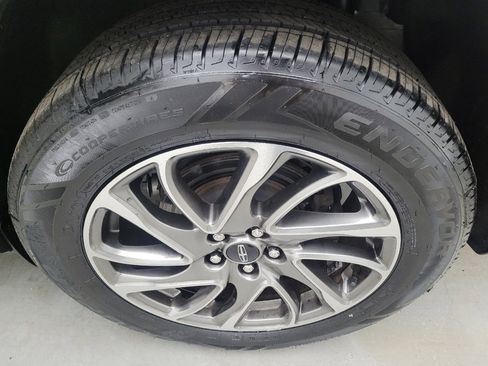 Used 2020 Lincoln Corsair AWD w/ Equipment Group 101A image 31