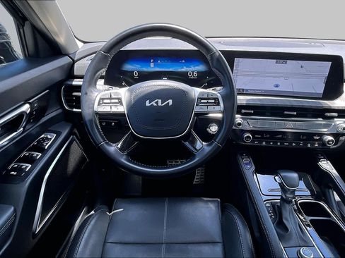 Used 2023 Kia Telluride SX FWD image 6
