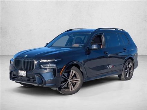 Certified 2023 BMW X7 xDrive40i w/ M Sport Package image 1