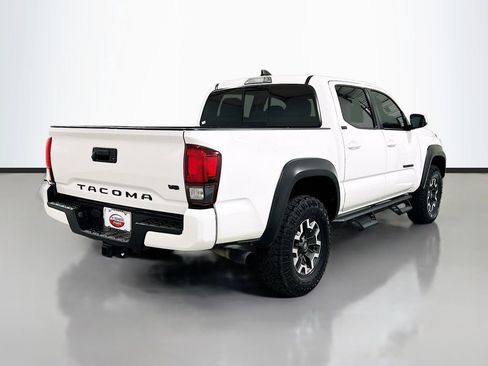 Used 2023 Toyota Tacoma SR5 RWD image 4