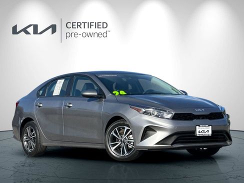 Certified 2024 Kia Forte LXS image 2