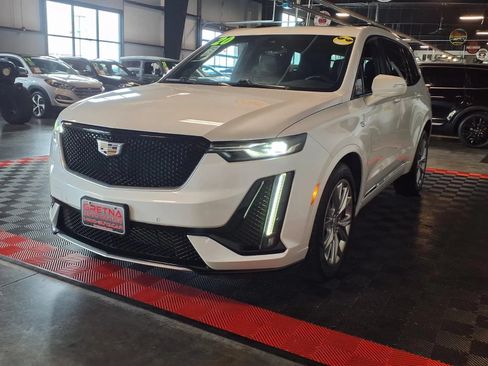 Used 2020 Cadillac XT6 Sport AWD/4WD image 4