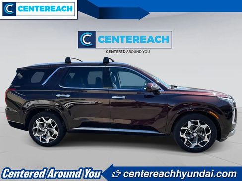 Used 2022 Hyundai Palisade Calligraphy image 3
