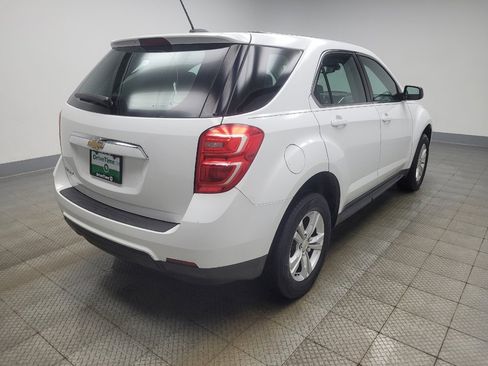 Used 2017 Chevrolet Equinox LS image 9