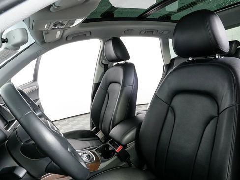 Used 2016 Audi Q5 2.0T Premium Plus w/ Technology Package image 5